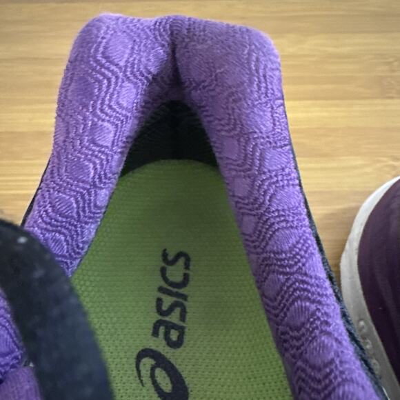 Women's Size 9.5 ASICS Gel Cumulus 17 US Runners Shoes Purple Yellow - Picture 7 of 10